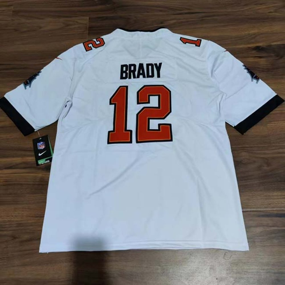 Nike Tampa Bay Buccaneers Tom Brady #12 Jersey-White - Picture 2 of 8